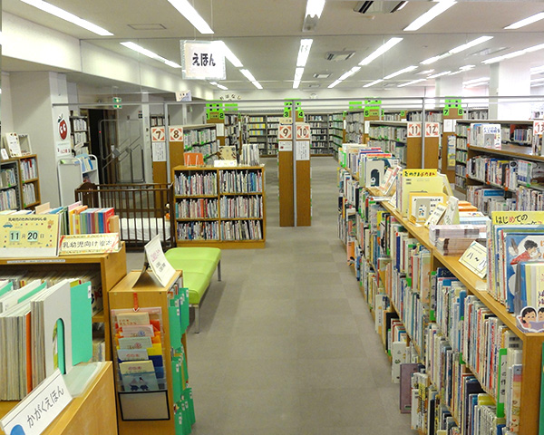 絵本コーナー