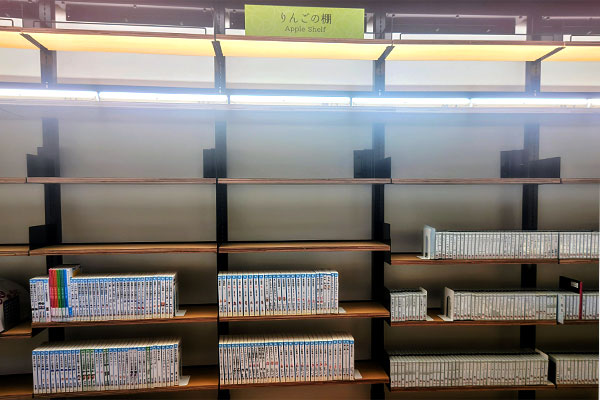 りんごの棚の写真