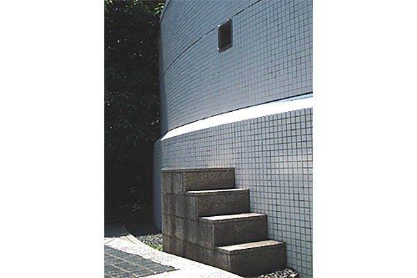 こっそりのぞき窓の写真